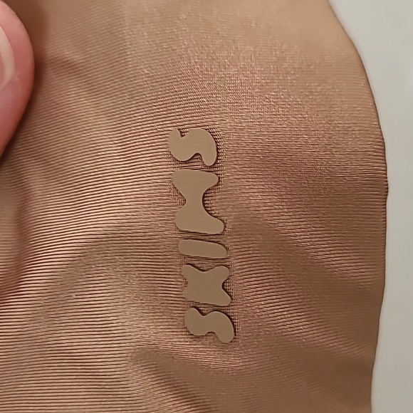 SKIMS Smooth Light Brown Bra size 38DD - Picture 4 of 8
